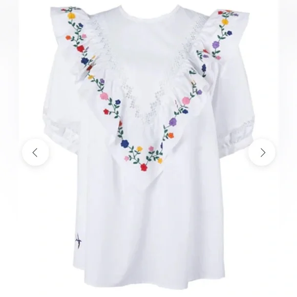 MI GOLONDRINA GABRIELA BLOUSE
Gabriela Blanca Arroyo - Picture 2 of 5